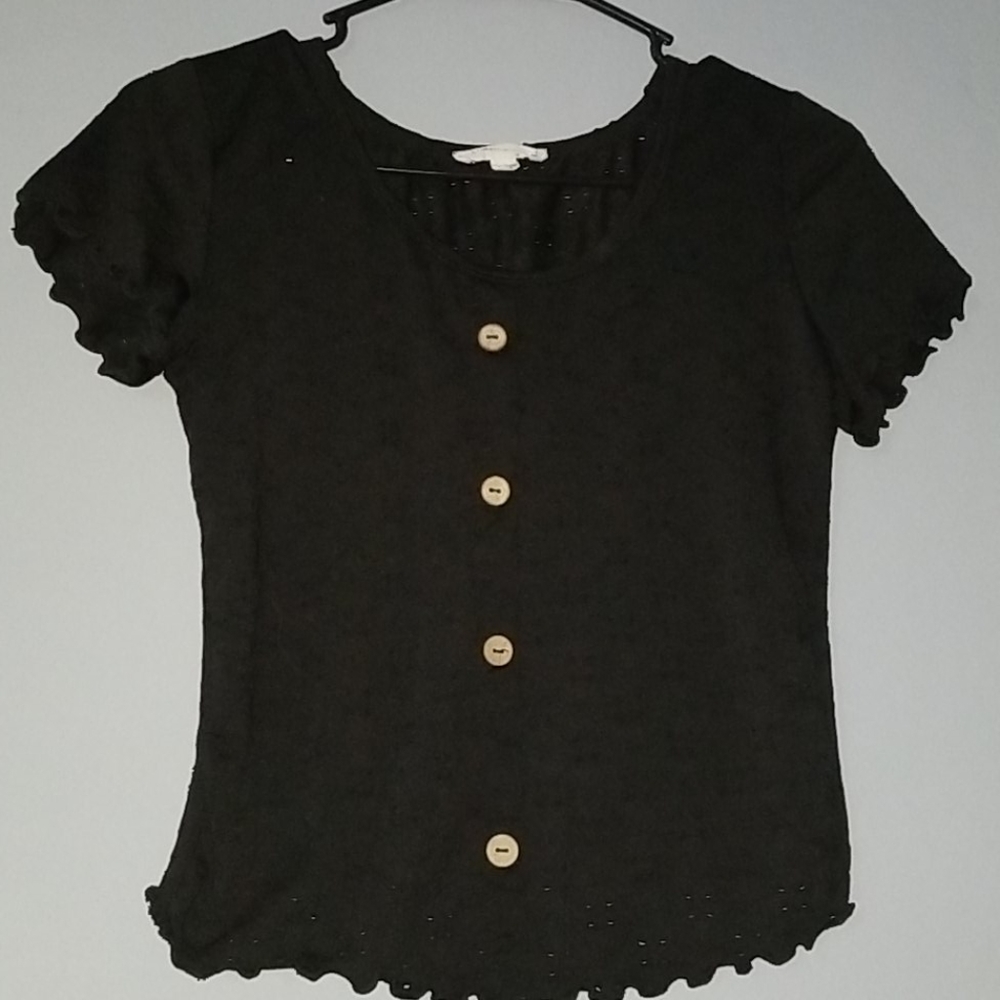 Black shirt